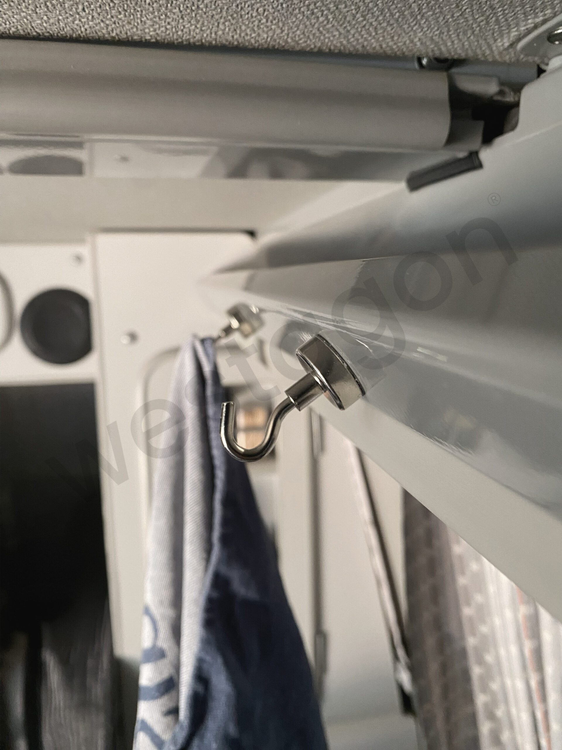 Set: Magnethaken | für VW T3 Camping Ausstattung – Bild 5